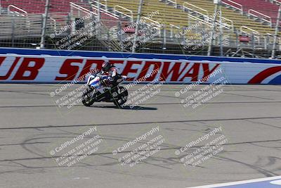 media/Aug-27-2022-Fastrack Riders (Sat) [[c588535105]]/Level 1/Session 1 Start Finish/